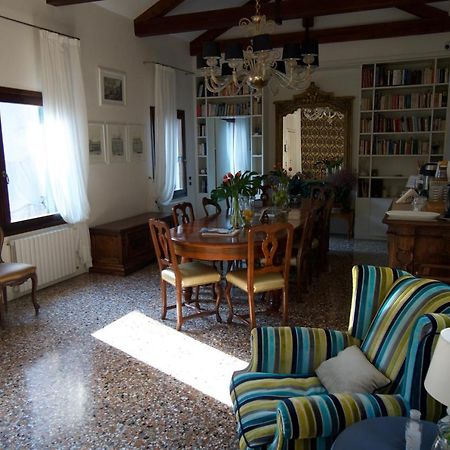Casa Colleoni Bed & Breakfast Venice Exterior photo
