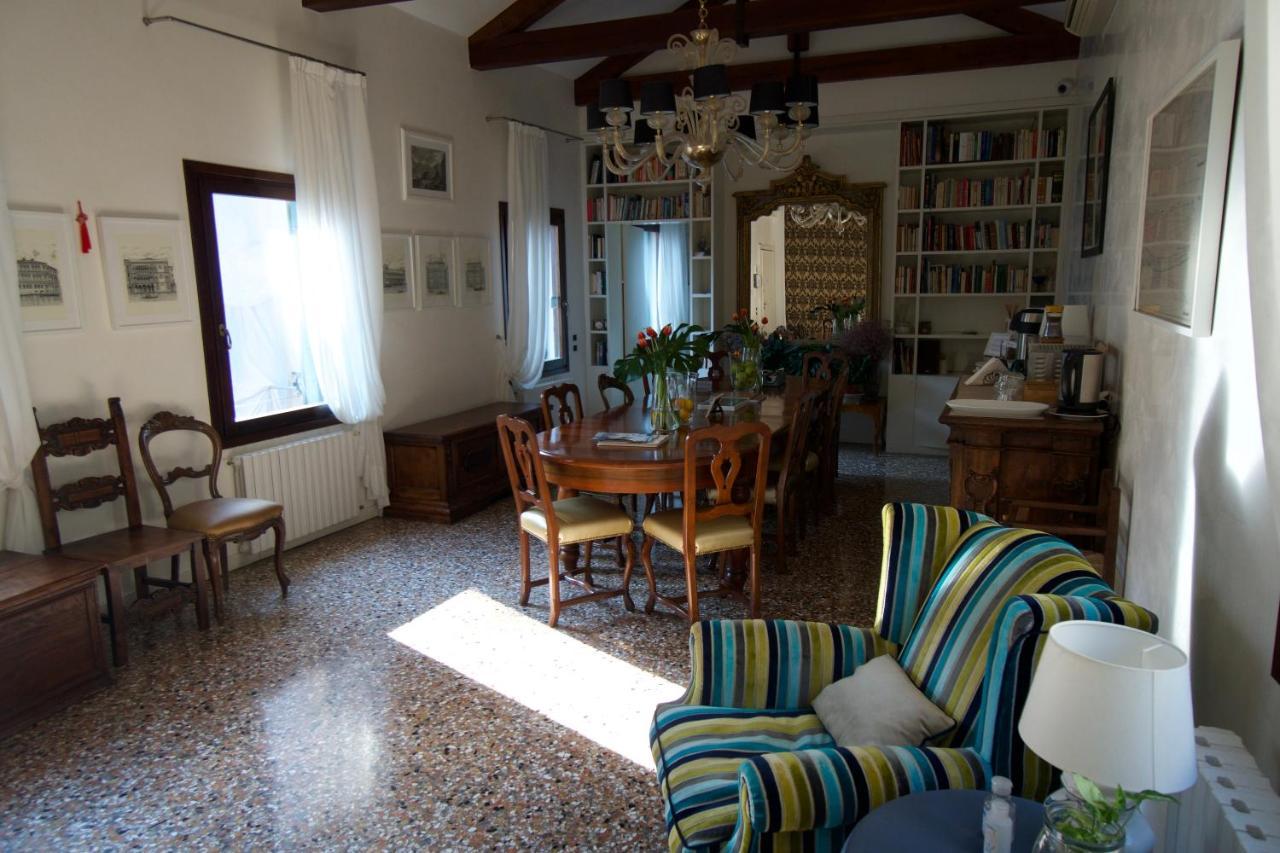 Casa Colleoni Bed & Breakfast Venice Exterior photo
