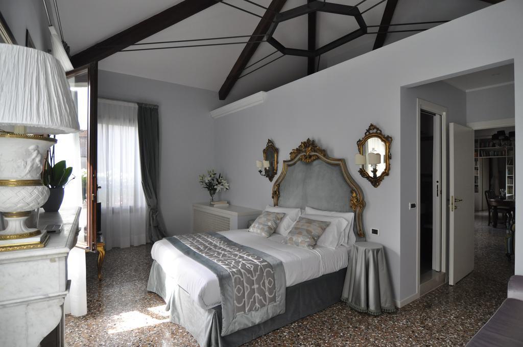 Casa Colleoni Bed & Breakfast Venice Exterior photo